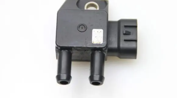 Hyundai i40 Exhaust gas pressure sensor 392102A800