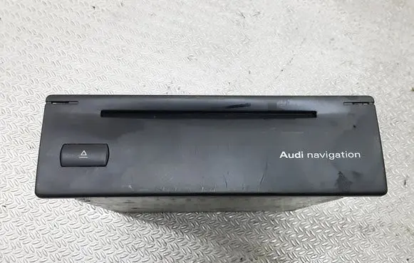 Audi A4 S4 B6 8E 8H Navigation unit CD/DVD player 8618842290