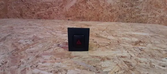 Volvo S80 Hazard light switch 30710106
