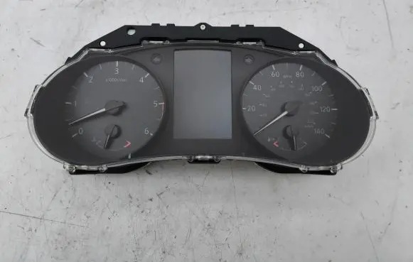 Nissan Qashqai Speedometer (instrument cluster) 27HP04A 2761191005