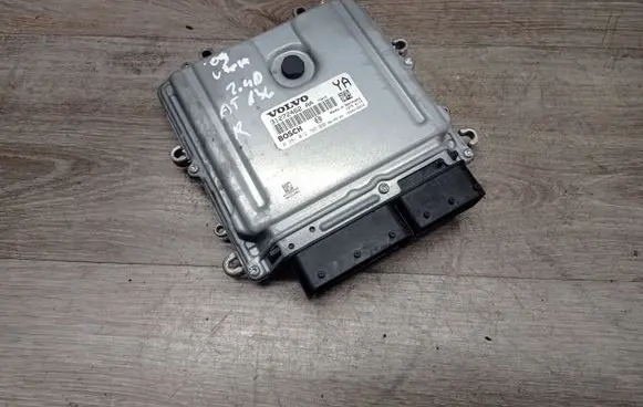 Volvo V70 Engine control unit/module 0281012765 31272462AA