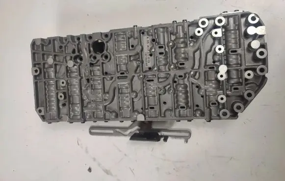 Mercedes-Benz B W245 Transmission gearbox valve body A1693700806 R1893771901 1611060360