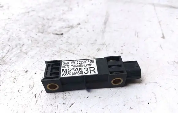 Nissan Almera N16 Airbag deployment crash/impact sensor 98830BM640