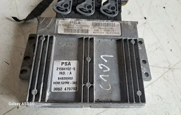 Citroen C3 Engine control unit/module 9649673480 84820V02 215841025