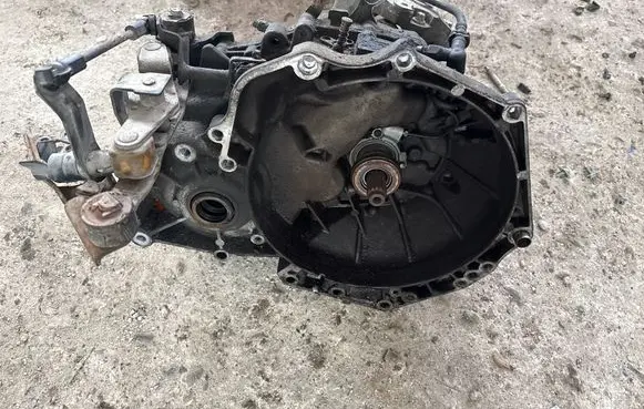 Opel Zafira A Manual 5 speed gearbox 13104951 31B97339