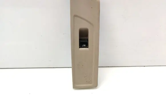 Volkswagen PASSAT B7 Electric window control switch 3AC857857