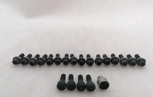 BMW 1 F40 Spare wheel bolt