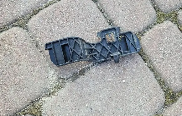 Opel Corsa E Fuse module 13383861
