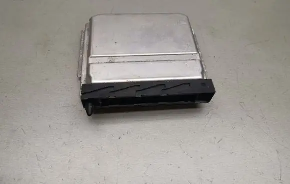 Volvo V70 Engine control unit/module 0261207666 08675155A