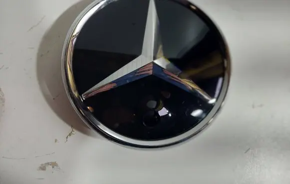Mercedes-Benz EQE v295 Manufacturer badge logo/emblem A0008882200