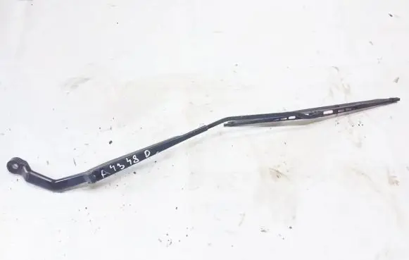 Nissan Almera N16 Front wiper blade arm