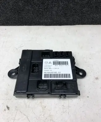 Tailgate/trunk control unit/module