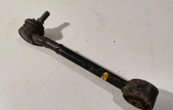Lexus NX Rear upper control arm/wishbone 4871042030