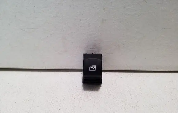 BMW 3 G20 G21 Electric window control switch 7950756