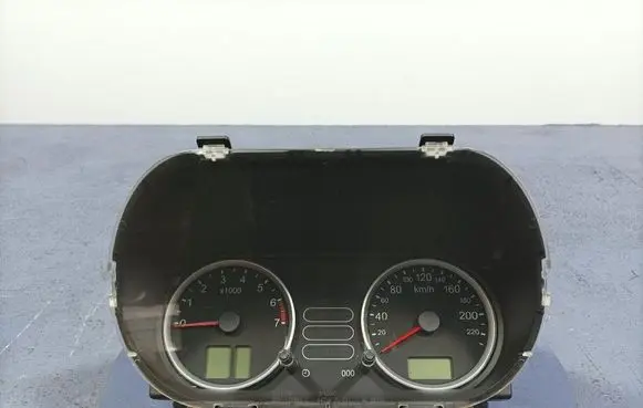 Speedometer (instrument cluster)