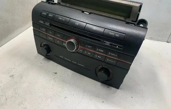Mazda 3 I Radio/CD/DVD/GPS head unit 14789900