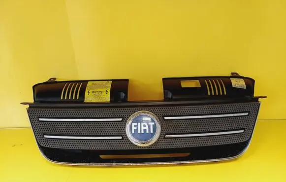 Fiat Idea Front grill 735357980