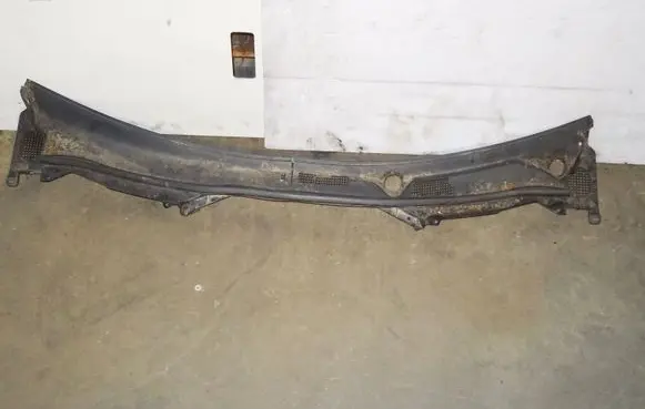 Infiniti Q50 Wiper trim 668634GR0A 668624GF0A 668634GF0A