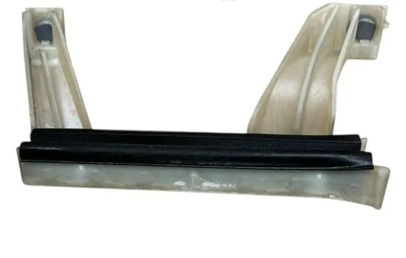 Citroen C4 Grand Picasso Front door windshield rail 9654091480