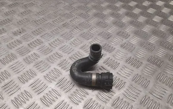 Audi A8 S8 D4 4H Engine coolant pipe/hose 4M0819342Q