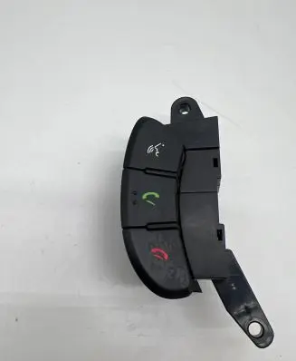 KIA Soul Steering wheel buttons/switches 96700B2600 120012683