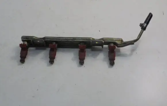 Nissan Almera Tino Fuel injector 0280155940
