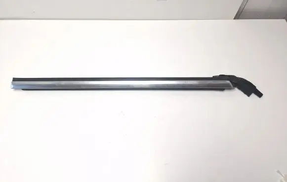 Volkswagen Eos Rear side glass trim 1Q0853299L