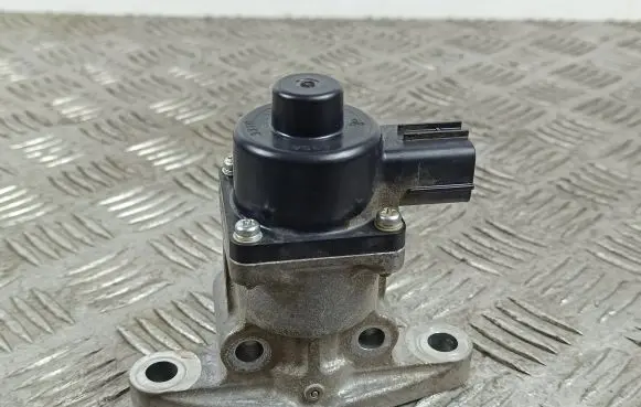 Suzuki SX4 S-Cross EGR valve 331679187