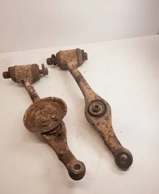 Mercedes-Benz W123 Front control arm
