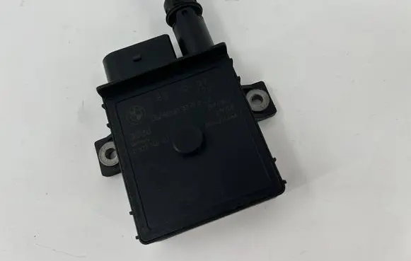 BMW X5 E70 Glow plug pre-heat relay 780120102
