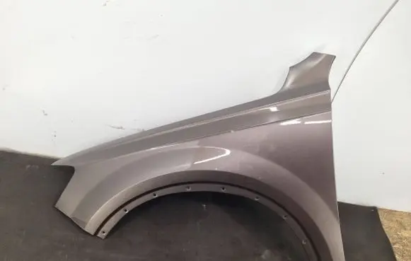Audi Q7 4M Fender 4M0821105D