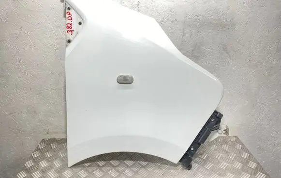 Opel Vivaro Fender 622205351R 23043000 93451392