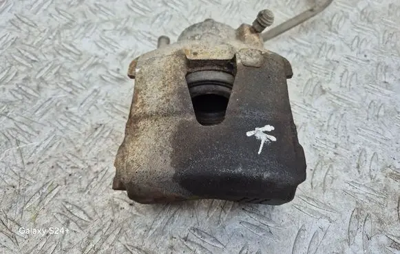 Seat Ibiza IV (6J,6P) Front brake caliper