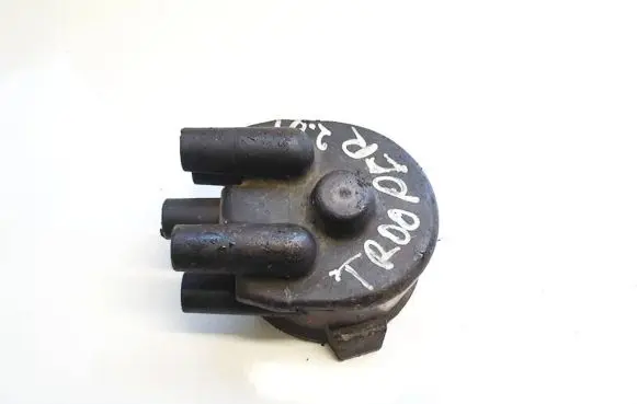 Isuzu Trooper Spark distributor cap 