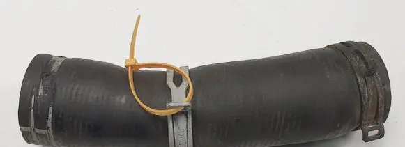 Jaguar XF X250 Engine coolant pipe/hose
