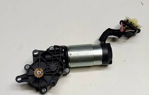 Mini Cooper F57 Sunroof motor/actuator 7464536S7 7464536 080120