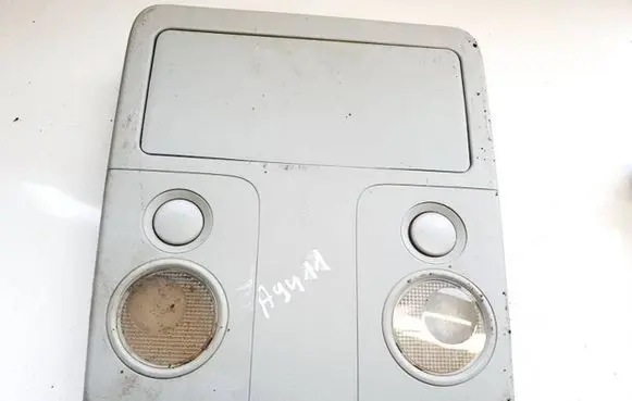 Suzuki Grand Vitara II Front seat light 7817065j10 78170-65j10