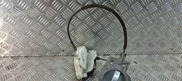 Citroen C3 Front door lock 