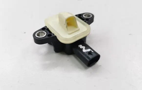 Jeep Renegade Airbag deployment crash/impact sensor 51943478