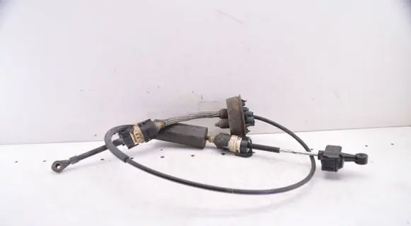 Opel Meriva B Gear shift cable linkage 112102656