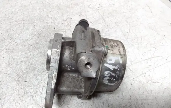 Renault Thalia I Vacuum pump 7006730300 08T0690837