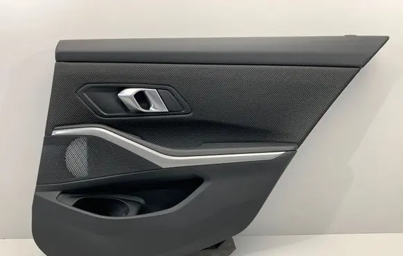 BMW 3 G20 G21 Coupe rear side trim panel 