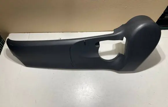 Toyota Auris E180 Front driver seat rail trim 71861-02180 2110528