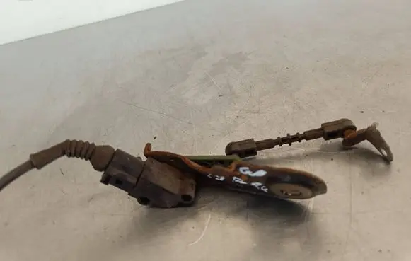 Audi A6 Allroad C7 Rear air suspension level height sensor 4H0907503 304059 091114H099