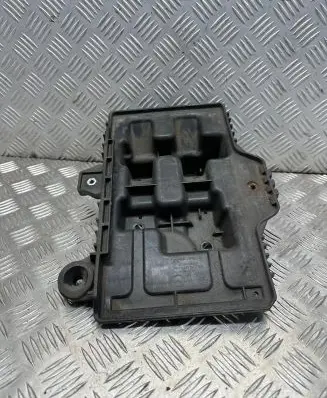 Hyundai Tucson TL Battery tray 37150D3500
