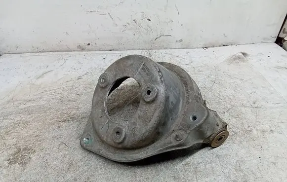 Peugeot 407 Coil spring mount 647036 05174M22