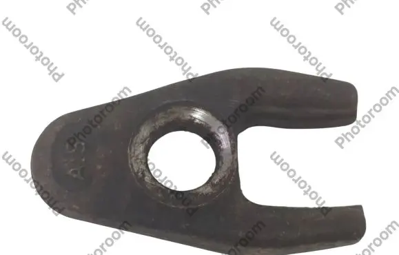 Volvo S40, V40 Fuel Injector clamp holder 31303115 30630093 31216234