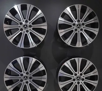 Mercedes-Benz EQA R18 alloy rim A2434010000