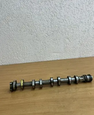 BMW 6 F12 F13 Camshaft 762952801 D5915