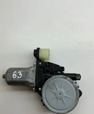 Mitsubishi Grandis Front door window regulator motor MR989947
